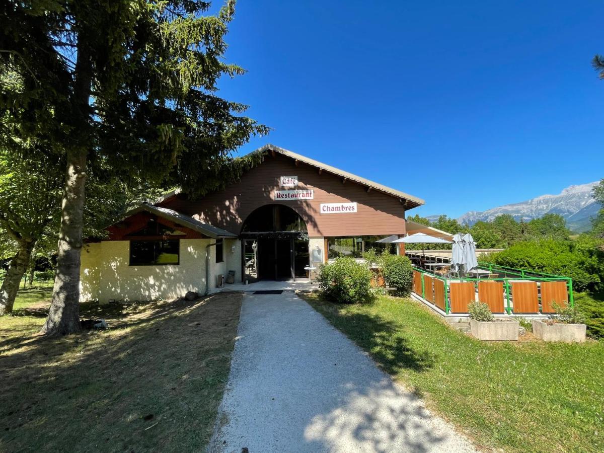 Logis Le Chalet Saint-Maurice-en-Trieves Exterior photo